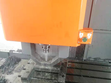 立式深孔鉆